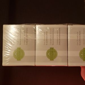 Scentsy 25-Watt bulbs